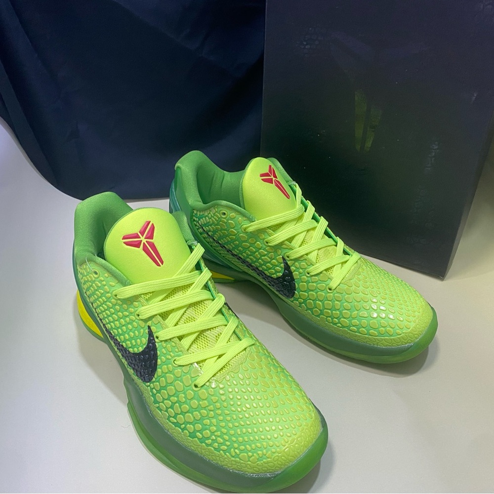 Nike Kobe 6 Grinches Protro Green - image 1